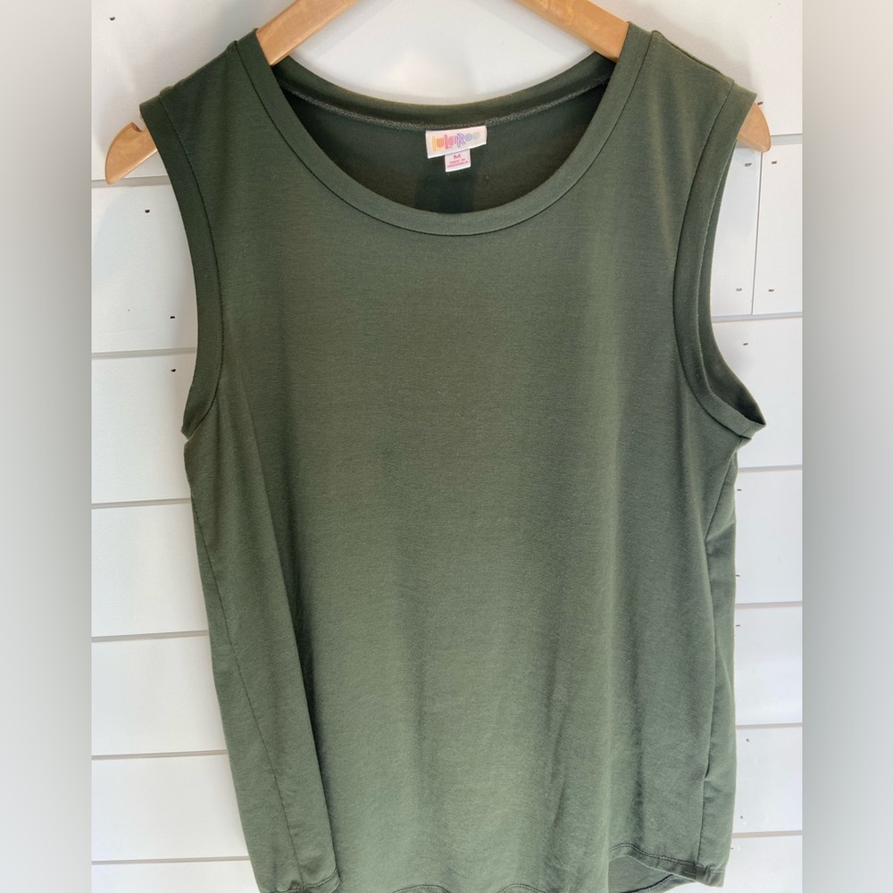 LuLaRoe Green Tank Top!